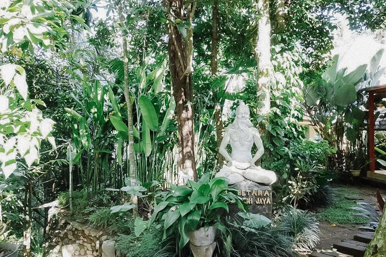 Shanti Toya Ashram Mambat Exteriér fotografie